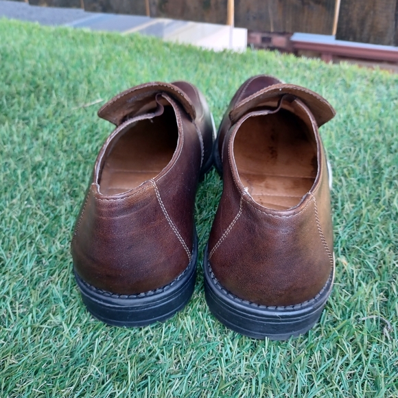 CLARKS Men leather loafters shoes - Picture 3 of 5